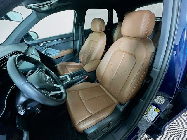 2020 Audi Q3 brown leather front seats