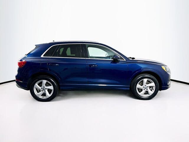 2020 Audi Q3 passenger side profile