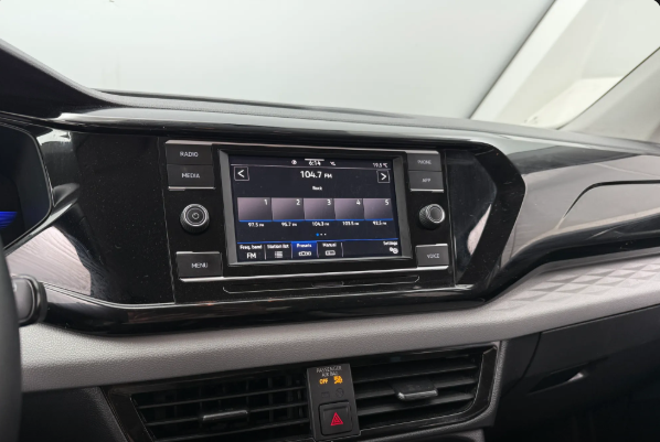 2022 Volkswagen Taos S view 7