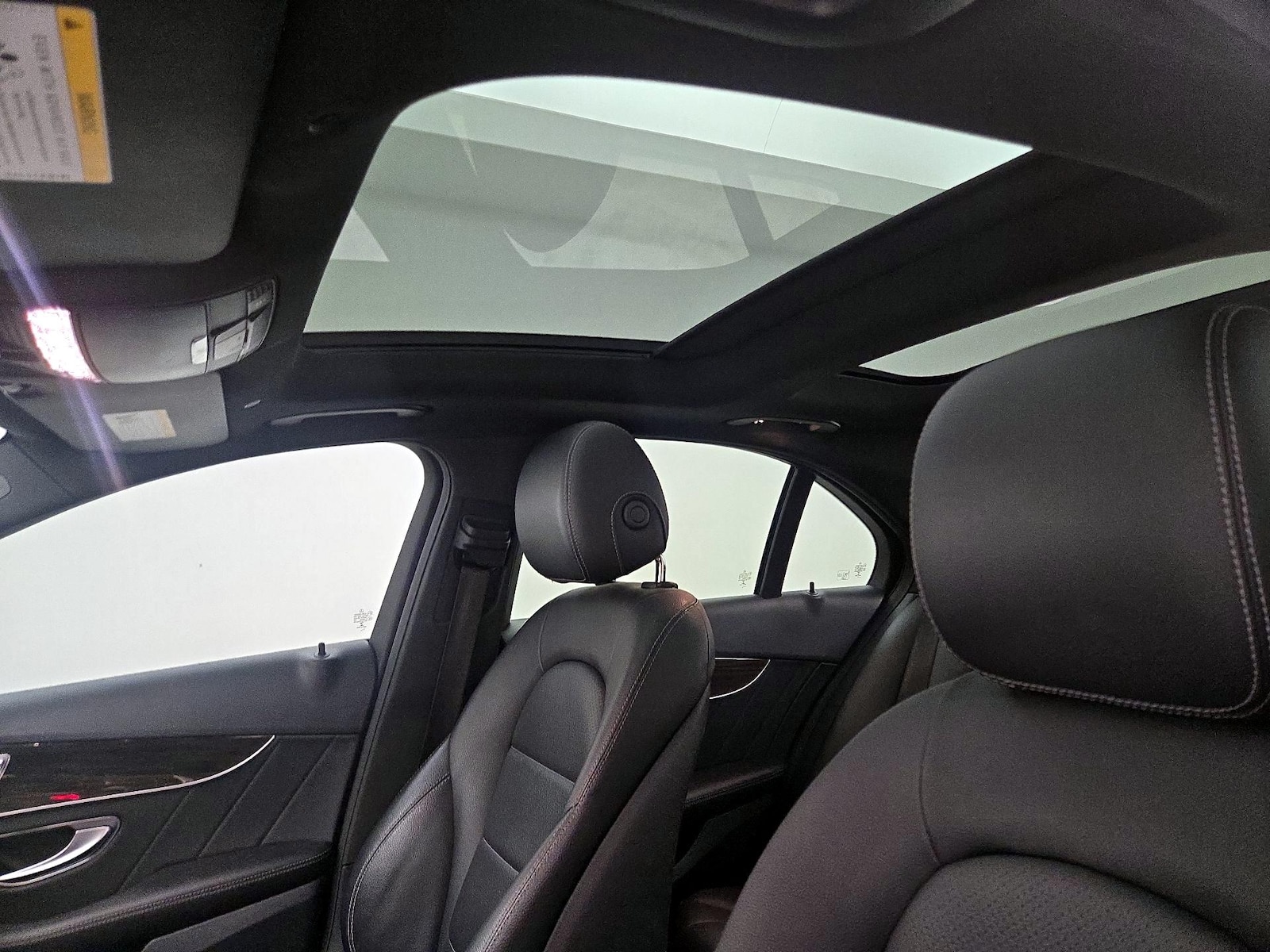 2020 Mercedes-Benz C300 view 5